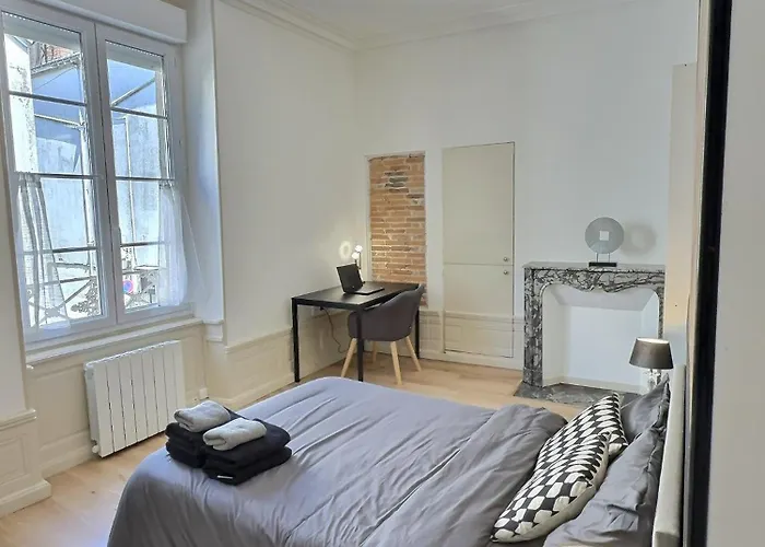 Hypercentre Grand T4 Equipe - Proximite Puy Du Fou Appartamento